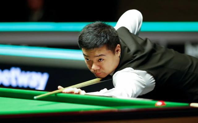 保持着强势 保持着强势